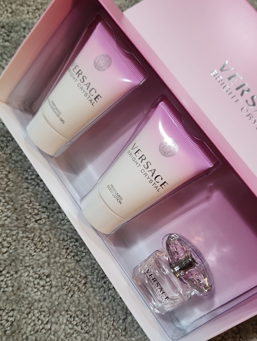 Versace Bright Crystal Travel Gift Set New In Box Unused - Picture 14 of 16